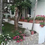 Lemons Hill 4*